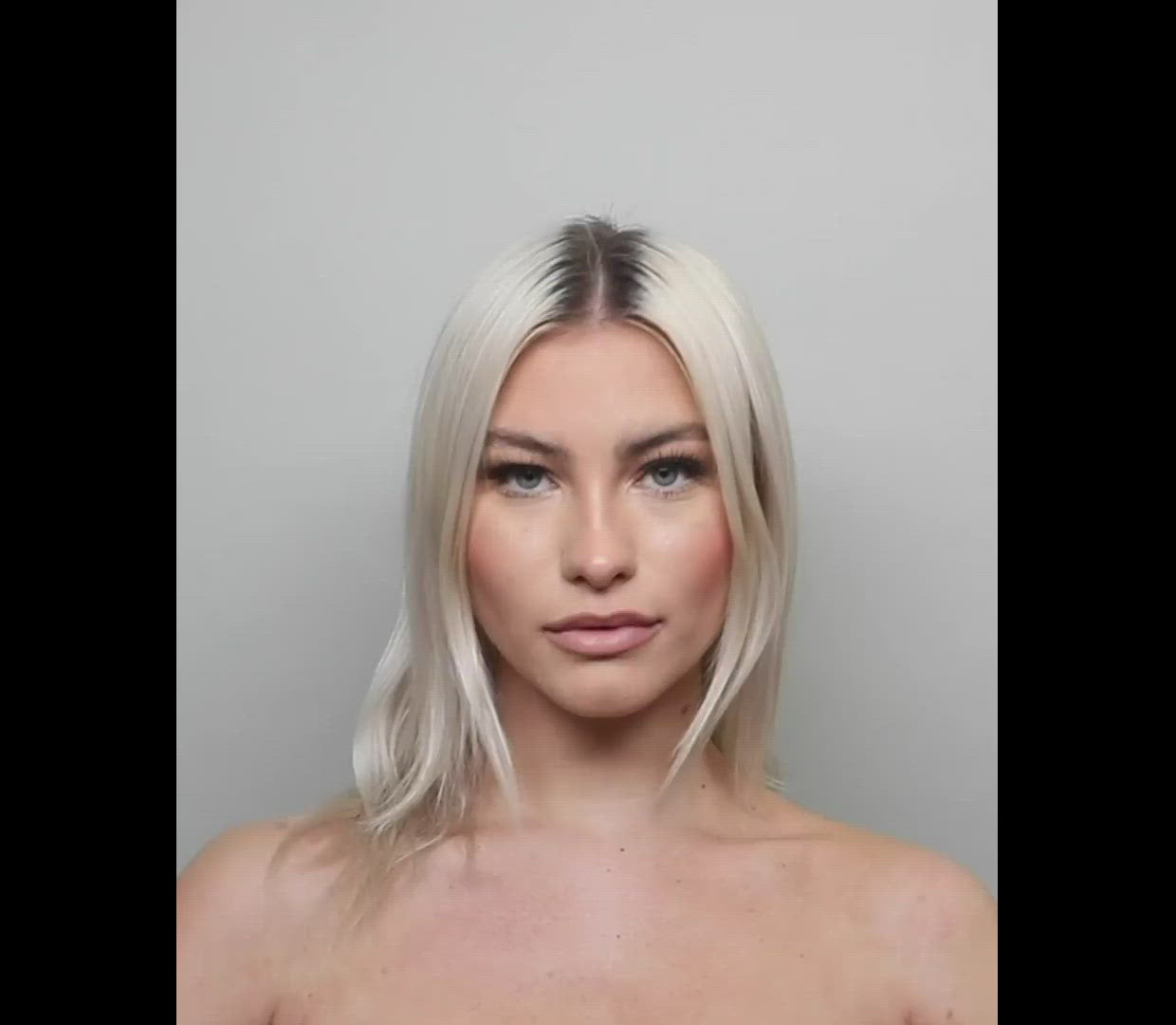 Aqua semi permanent hair dye video show different amounts of DROP IT