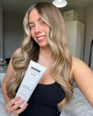 CLEAR – GLOSS IT COLOUR DEPOSITING HAIR MASK